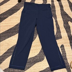 Lululemon crop Navy Blue leggings